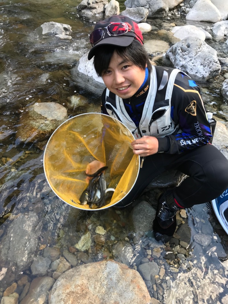 奈良県天川村 庵住の友釣りで鮎釣果