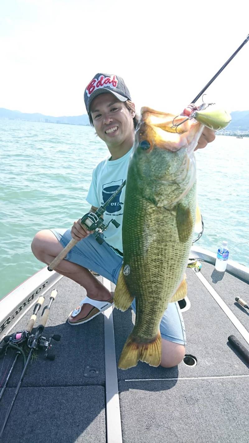 琵琶湖でブラックバス釣果