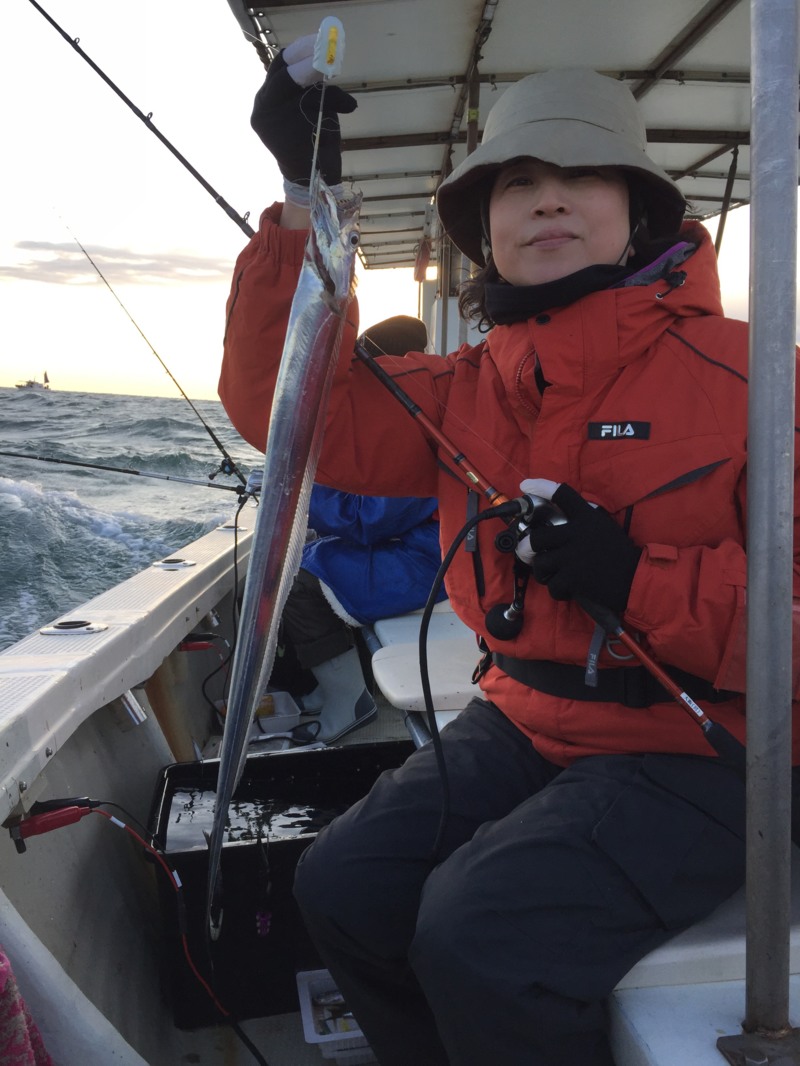 船タチウオ釣行!!