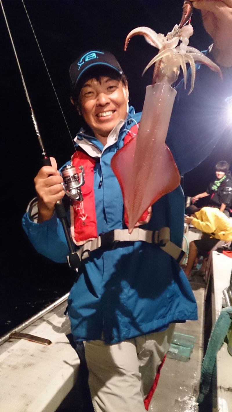 【和歌山県田辺市】鉛スッテ|アカイカ37杯釣果