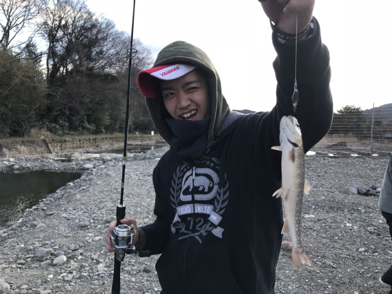 F1ルアーコーナー初釣り!!