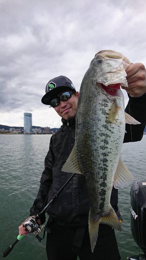 11/2琵琶湖バス釣り