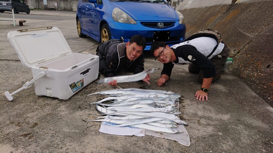 小島沖 船タチウオ