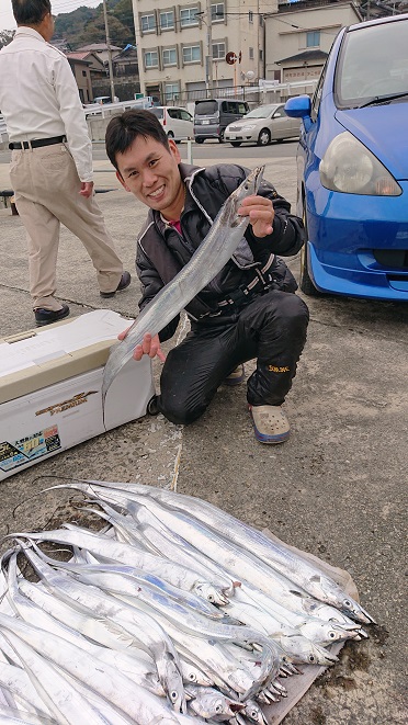 小島沖 船タチウオ