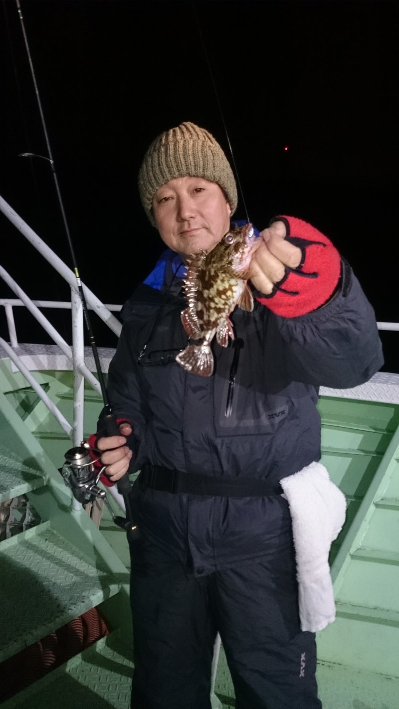 「大阪府」神戸空港|船でルアーメバリング!メバル・ガシラ釣果