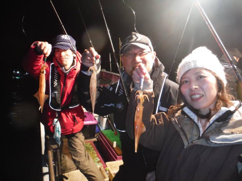 「三重県尾鷲」ヤリイカ釣行1人10～30杯釣果