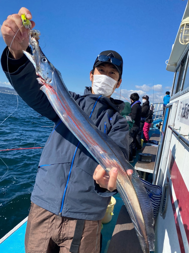 兵庫県神戸沖太丸の船釣りでタチウオ釣果