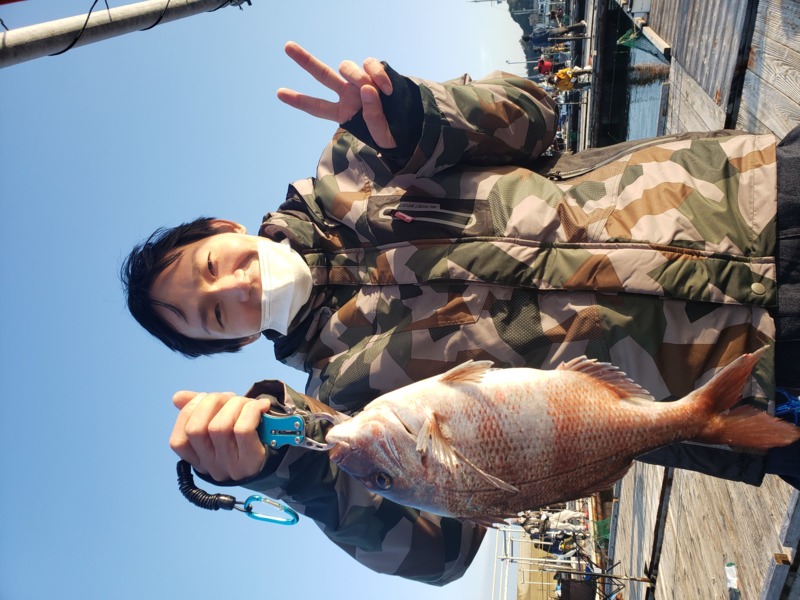 大阪府岬の釣り堀で鯛釣果