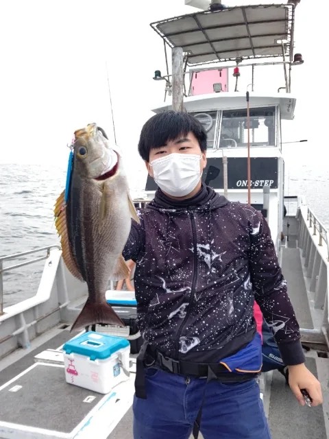 三重県ワンステップのSLJでイサキ・アカハタ釣果