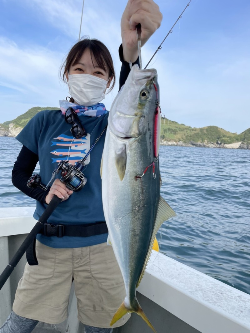兵庫県沼島盛漁丸の船釣りでハマチ釣果