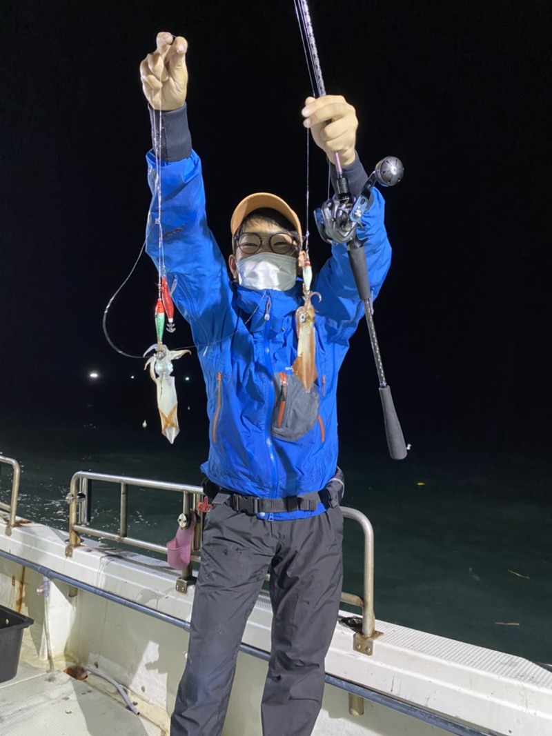 福井県福丸F-クラウドの船釣りでイカ釣果
