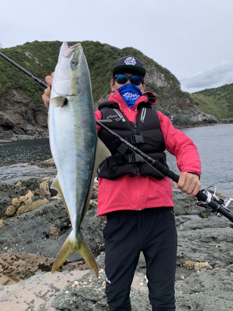 兵庫県南あわじ市沼島 川口渡船の磯釣りでメジロ・ヒラメ釣果