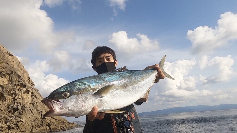 島根県隠岐島 浜吉丸のロックショアジギングでヒラマサ釣果