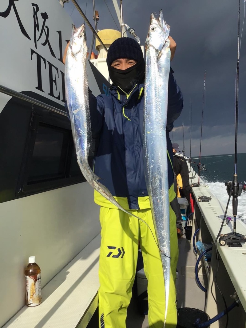 大阪府泉佐野洲本沖 上丸の船釣りでタチウオ釣果