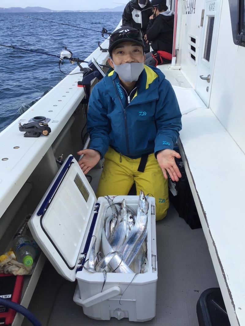 大阪府泉佐野洲本沖 上丸の船釣りでタチウオ釣果