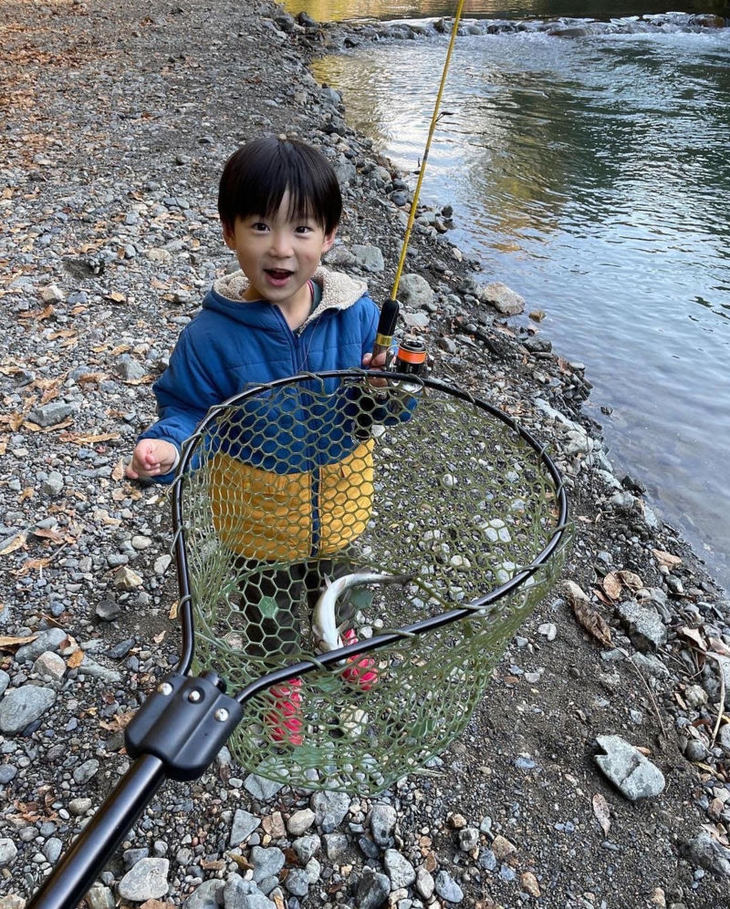 大阪府高槻市の芥川マス釣り場でニジマス釣果