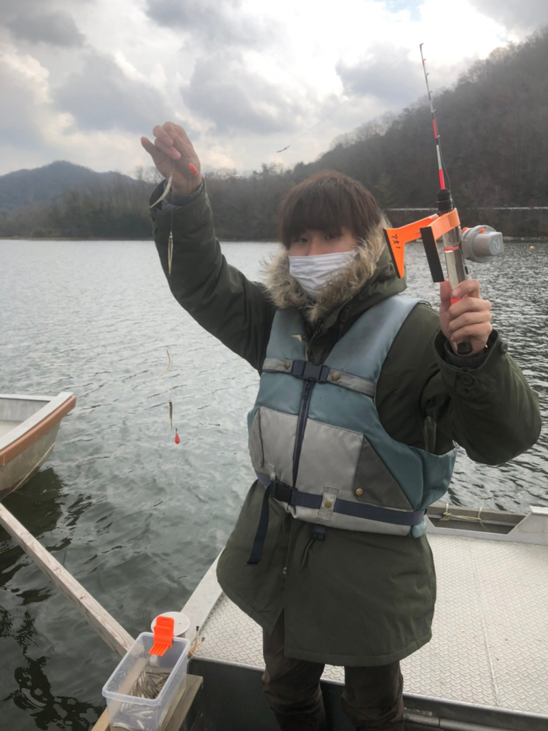 兵庫県青野ダムの管理釣り場でワカサギ釣果
