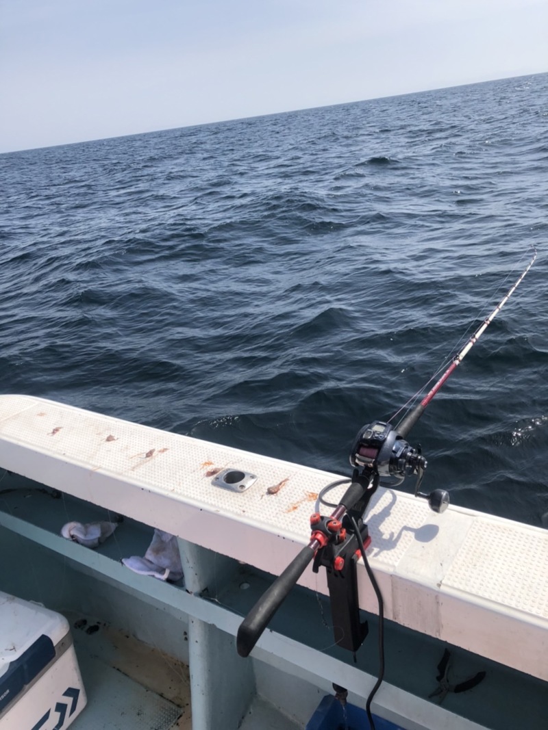 京都府宮津養老漁港 裕凪丸の胴付で沖メバル釣果