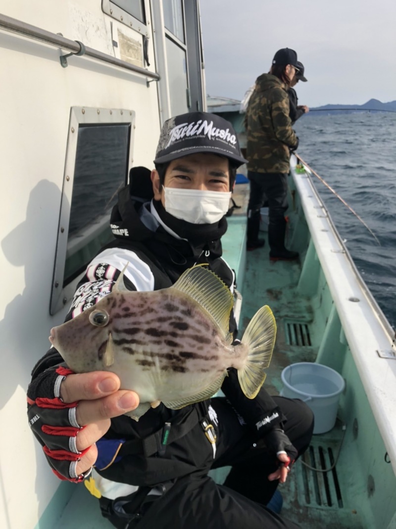 和歌山県 あしのや丸の船釣りでカワハギ釣果