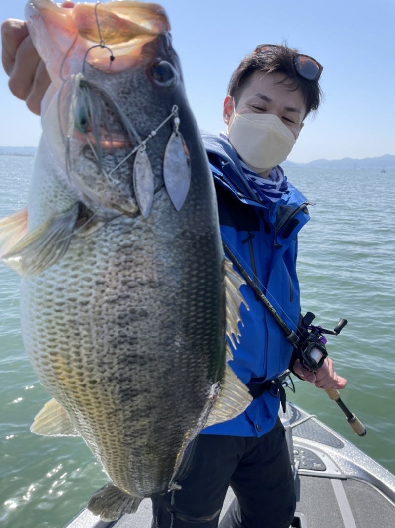 滋賀県琵琶湖のルアーフィッシングでBASS釣果