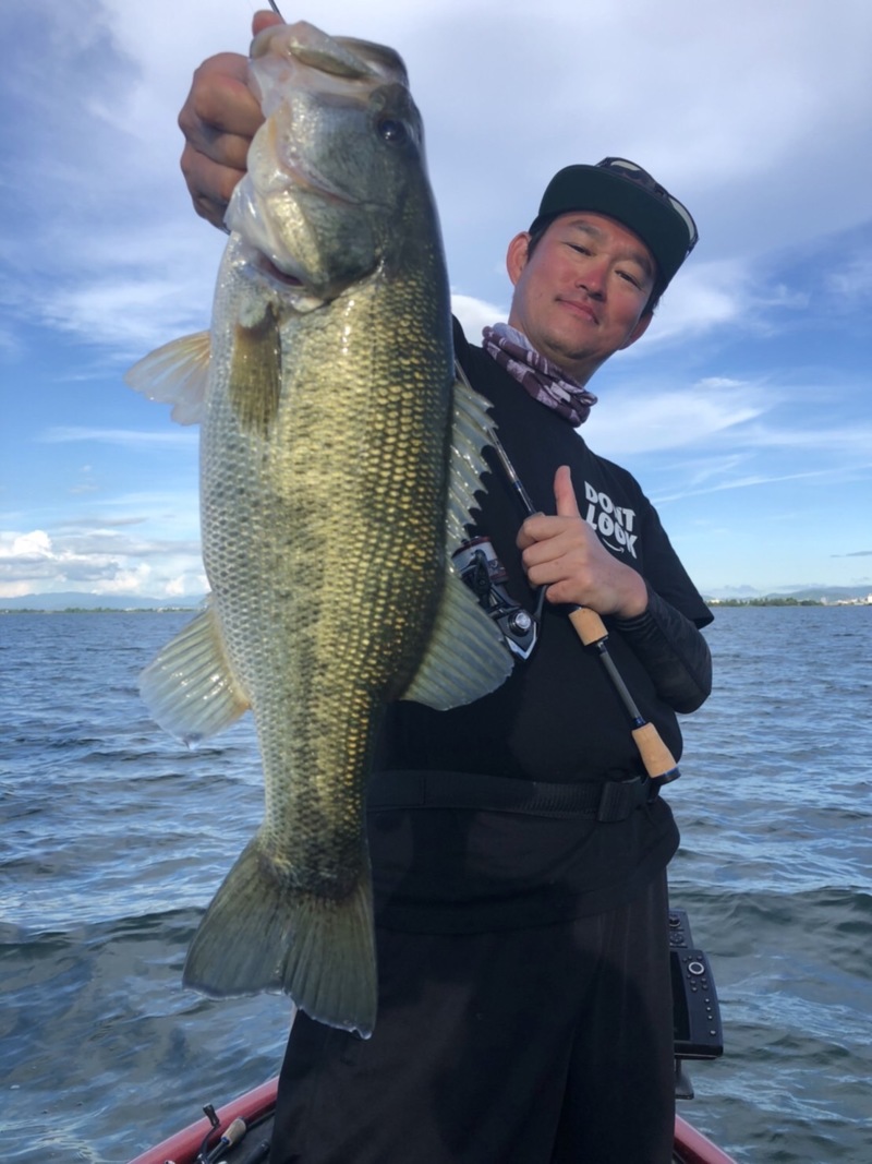 灼熱!!琵琶湖ボート釣行記