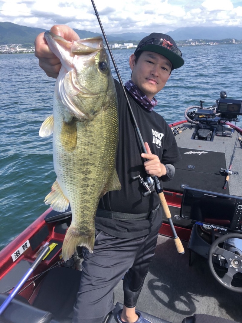 灼熱!!琵琶湖ボート釣行記