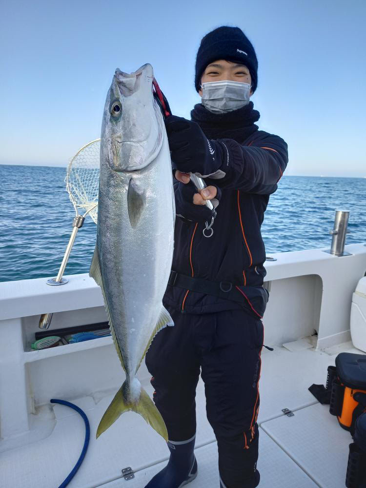 和歌山県海南市よりボートのアマラバでシロアマダイ、青物釣果