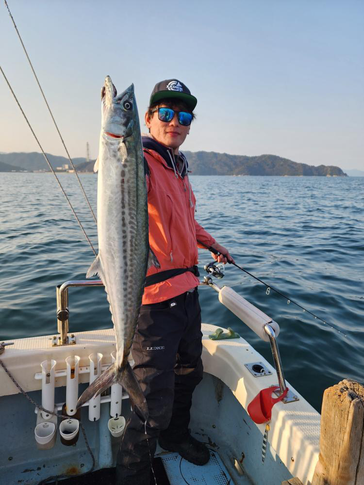 京都府舞鶴市よりボートブレードジギングでサワラ青物釣果