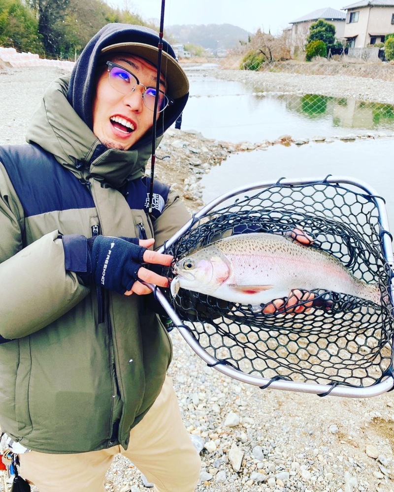 極寒のトラウトフィッシング!