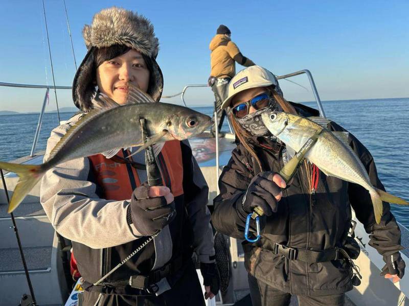 白墨丸 アジ絶好調