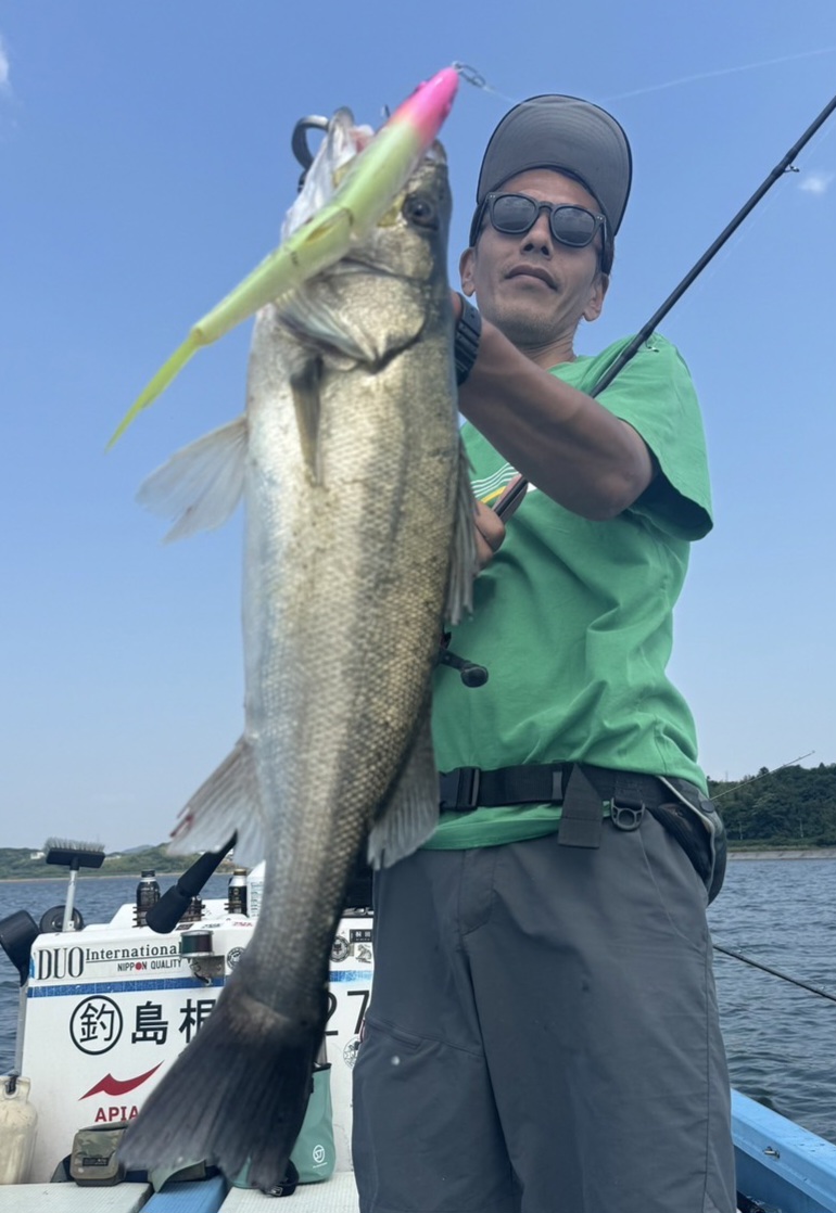 島根 宍道湖ビッグベイトシーバス
