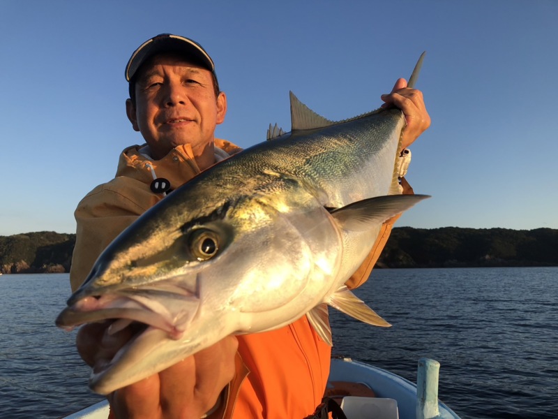 テクニカルな串本カセのブリを攻略!?