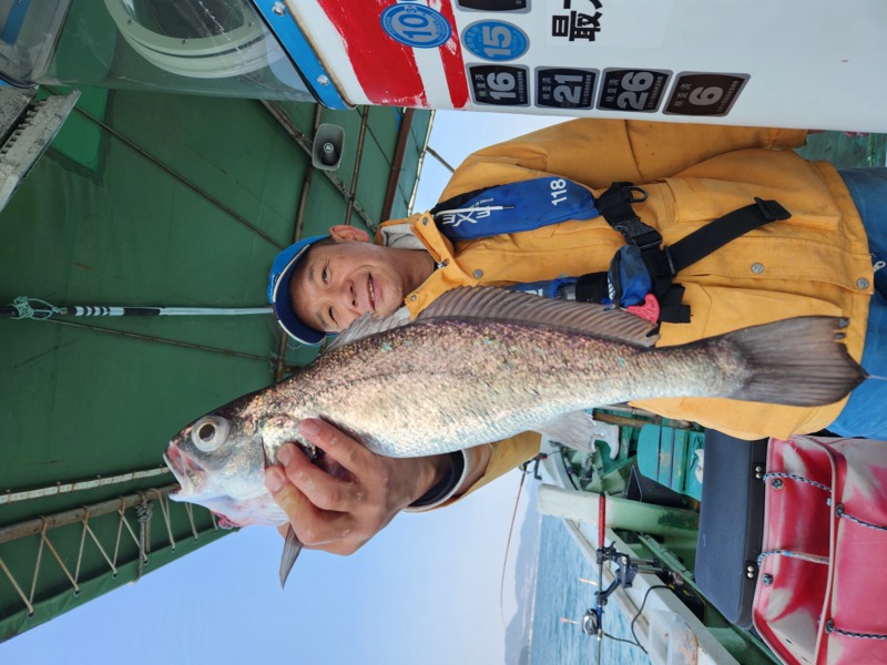 クログチ釣り。