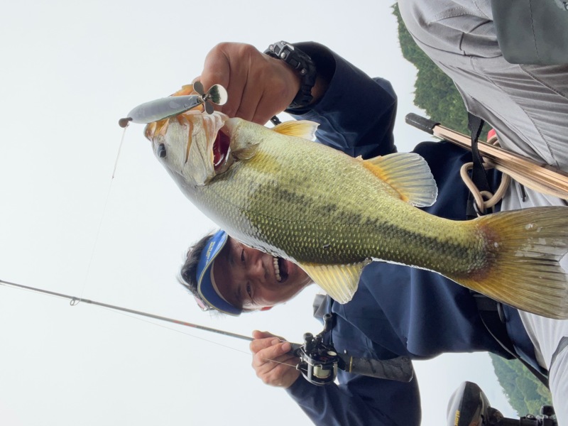 高山ダムでトップ修行