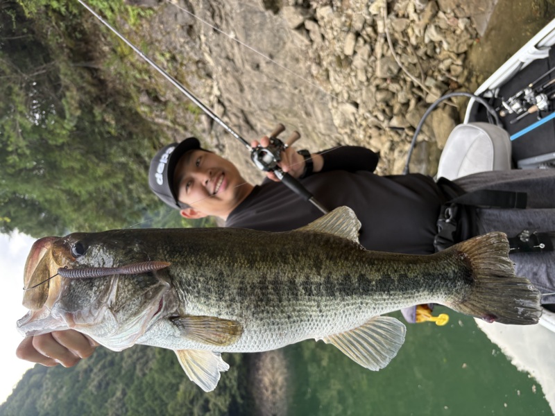 真夏の池原ダム釣行