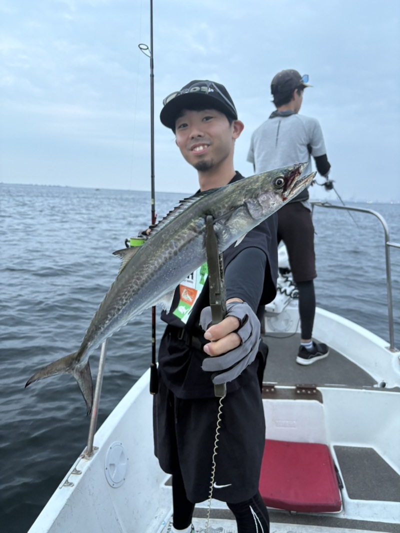 兵庫県神戸沖のブレードジギンでサゴシ釣果
