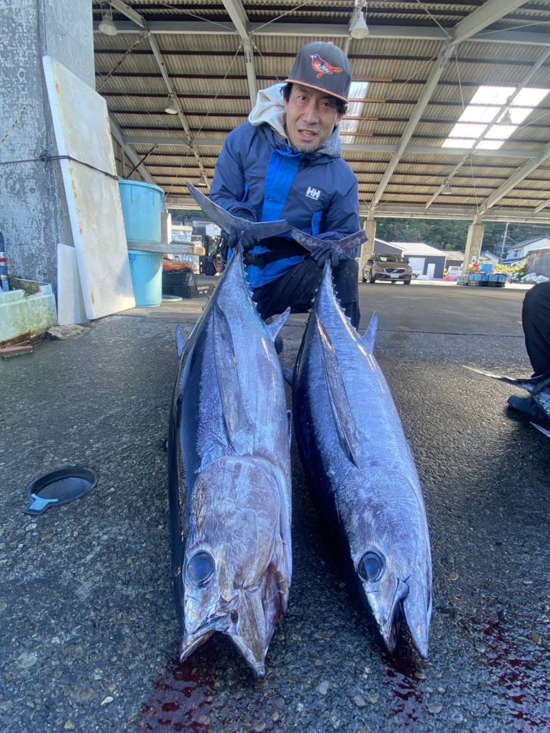 和歌山県串本沖の完全フカセでビンチョウマグロ釣果