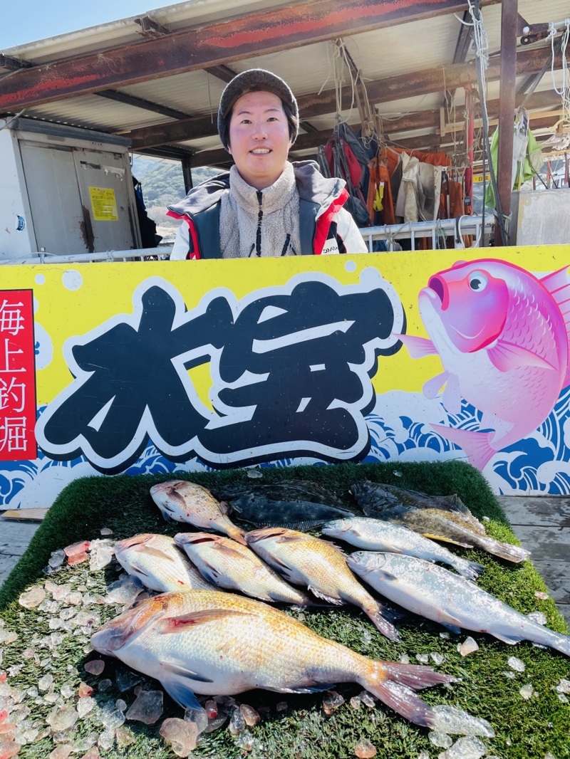 兵庫県姫路市「海上釣り堀水宝」の釣果