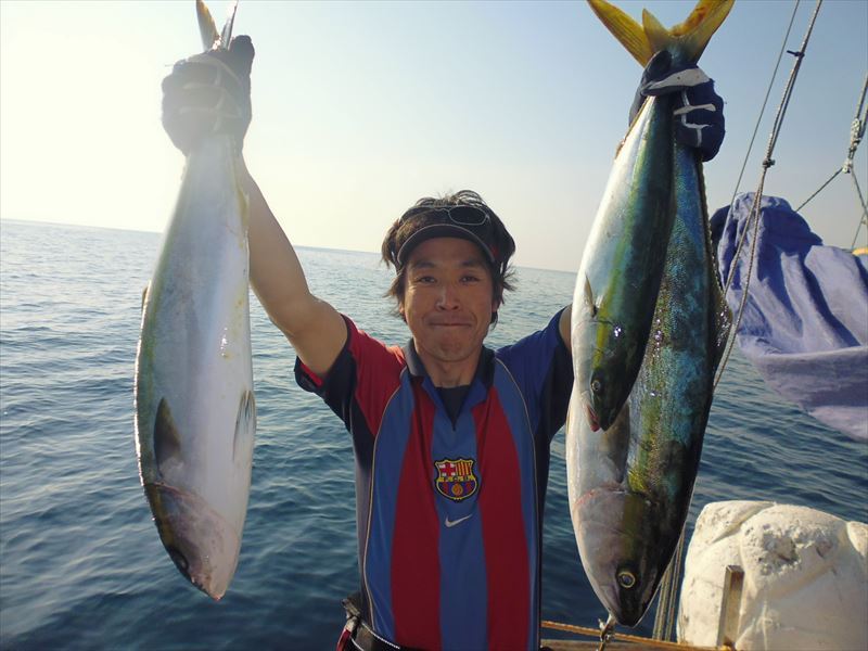 【京都丹後】日本海でジギング|ブリ・メジロ・ハマチ釣果